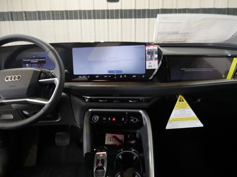 New 2026 Audi Q5 Premium Plus image 27