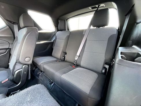 Used 2023 Chevrolet Traverse LT w/ LPO, Floor Liner Package AWD/4WD image 17