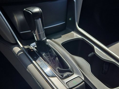 Used 2018 Honda Accord EX-L image 26