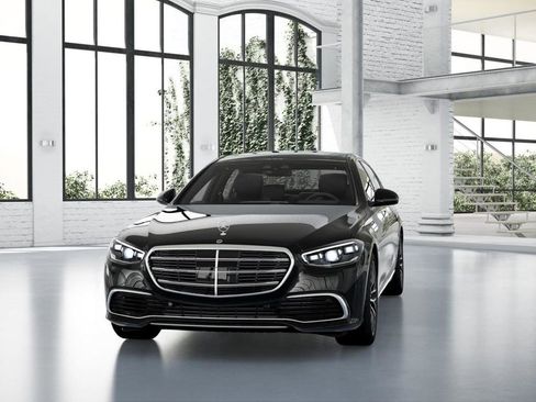 Used 2025 Mercedes-Benz S 580 4MATIC Sedan image 42