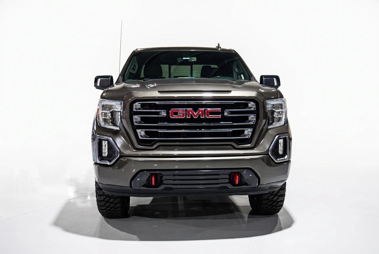 Used 2019 GMC Sierra 1500 AT4 AWD/4WD image 2