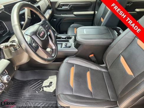 Used 2024 GMC Sierra 2500 AT4 w/ AT4 Premium Plus Package AWD/4WD image 12