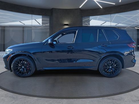Used 2021 BMW X5 sDrive40i w/ M Sport Package image 3