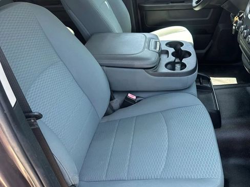 Used 2018 RAM 1500 Tradesman w/ Popular Equipment Group AWD/4WD image 18
