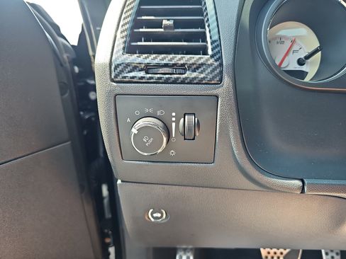 Used 2014 Dodge Challenger SXT Plus RWD image 43