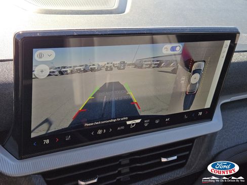 New 2026 Ford Explorer Platinum image 14