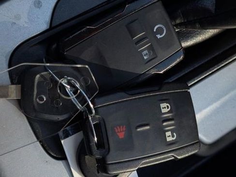 Used 2022 Chevrolet Colorado LT w/ Fleet Safety Package image 26