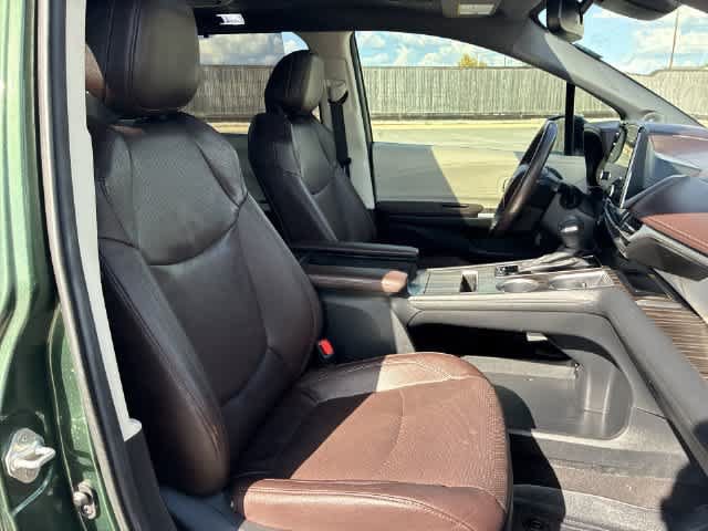 Used 2024 Toyota Sienna Platinum AWD/4WD image 24