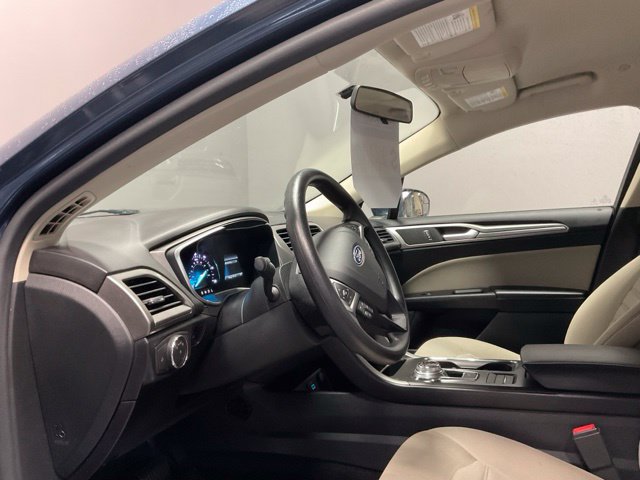 Used 2018 Ford Fusion S FWD image 17