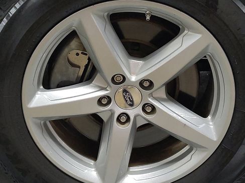Used 2016 Ford Explorer XLT FWD image 31