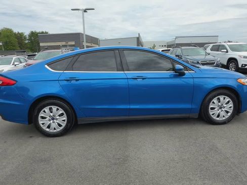 Used 2020 Ford Fusion S FWD image 9