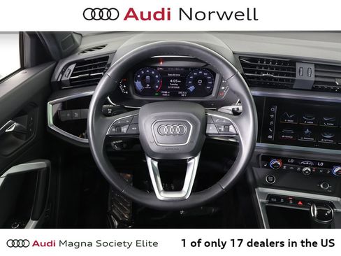 Used 2023 Audi Q3 2.0T Premium w/ Convenience Package AWD/4WD image 31