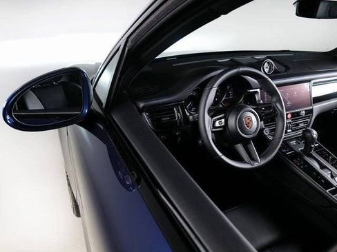 New 2026 Porsche Macan Turbo AWD/4WD image 27