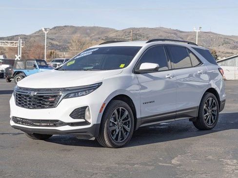 Used 2022 Chevrolet Equinox RS w/ RS Leather Package image 31