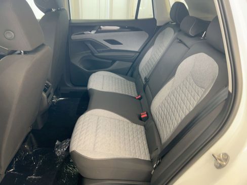 New 2026 Volkswagen Tiguan S image 15