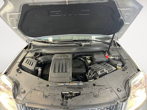 Used 2012 GMC Terrain SLT FWD image 32