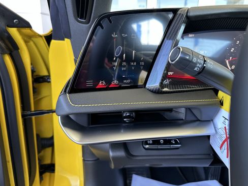 New 2026 Chevrolet Corvette Z06 w/ Z07 Performance Package RWD image 18