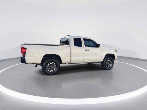 Certified 2022 Toyota Tacoma SR RWD image 8