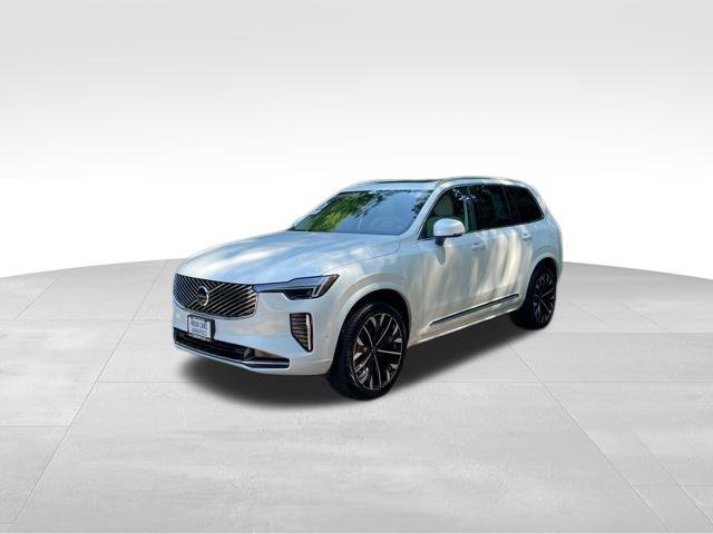 Certified 2026 Volvo XC90 B6 Ultra AWD/4WD image 4