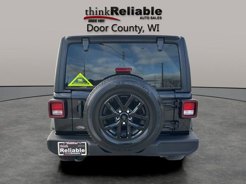 Used 2023 Jeep Wrangler Sport image 6