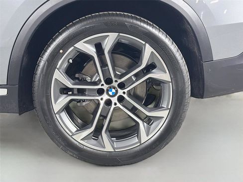 New 2026 BMW X5 xDrive40i w/ Premium Package AWD/4WD image 31