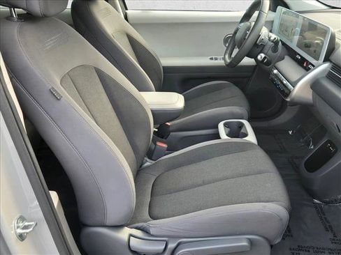 Used 2024 Hyundai Ioniq 5 SEL image 21