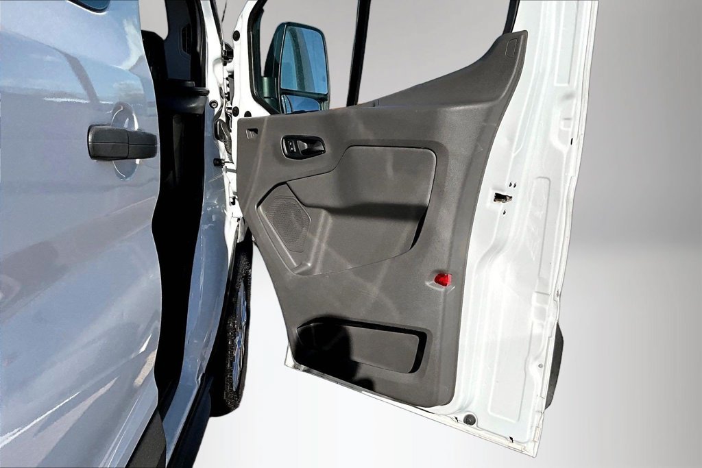 Used 2023 Ford Transit 350 XLT RWD image 26