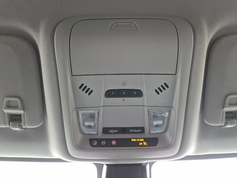 Used 2024 Chevrolet Blazer LT w/ Convenience Package FWD image 34