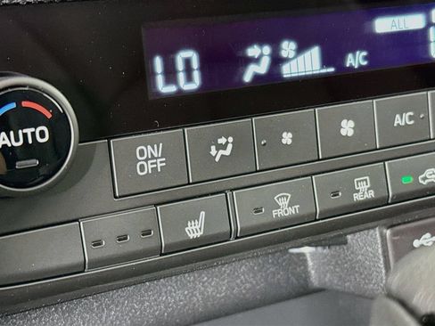 New 2026 Subaru Outback Limited XT AWD/4WD image 24