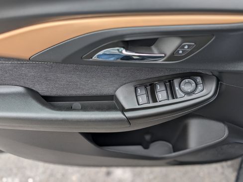 Used 2023 Chevrolet TrailBlazer ACTIV image 26