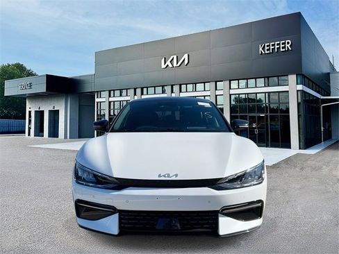 Certified 2024 Kia EV6 GT-Line image 3