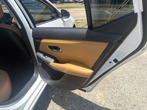 Used 2023 Nissan Sentra SV w/ SV Premium Package FWD image 23