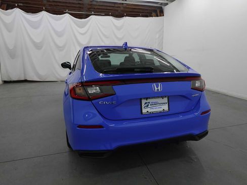 Used 2025 Honda Civic Sport image 7