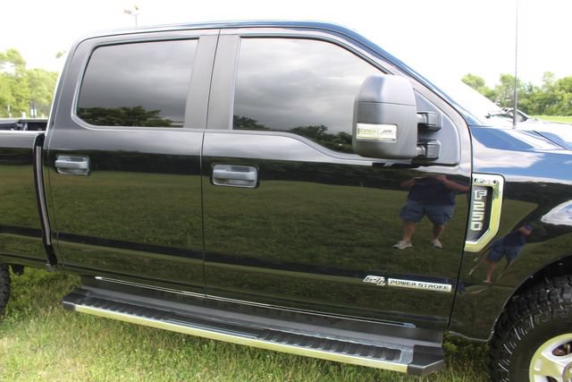 Used 2022 Ford F250 XL w/ STX Appearance Package AWD/4WD image 9