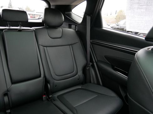 Certified 2024 Hyundai Tucson Limited image 14