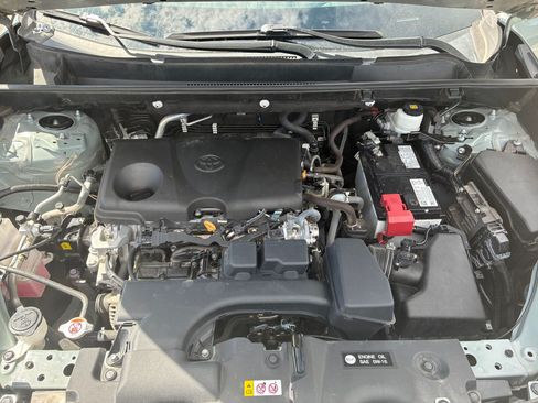 Used 2022 Toyota RAV4 XLE w/ Convenience Package AWD/4WD image 33