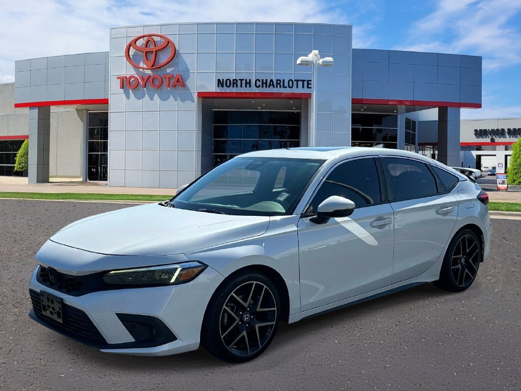 Used 2022 Honda Civic Sport Touring image 3