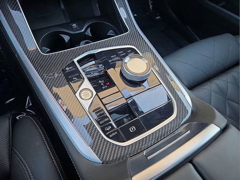 Used 2026 BMW X5 M60i image 28