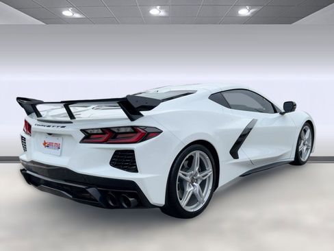 Certified 2020 Chevrolet Corvette Stingray Preferred Cpe w/ 2LT Preferred Equipment Group image 9