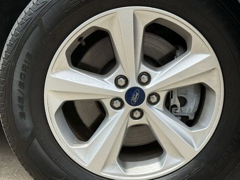 Used 2020 Ford Edge SE AWD/4WD image 10
