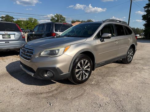 Used 2015 Subaru Outback 2.5i Limited AWD/4WD image 1