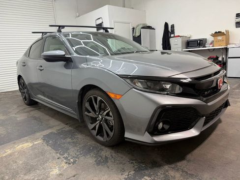 Used 2019 Honda Civic Sport image 5