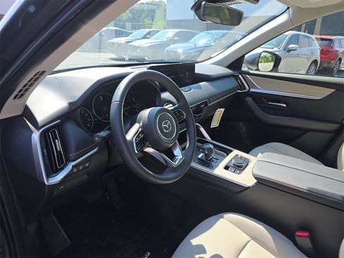 Used 2025 MAZDA CX-90 3.3 Turbo w/ Preferred Package image 24