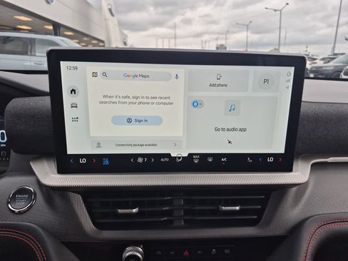 Used 2025 Ford Explorer ST image 34