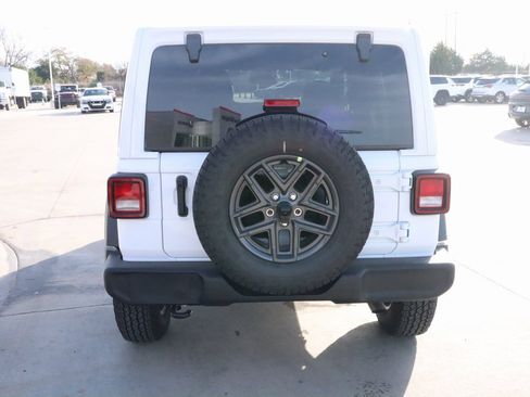 New 2026 Jeep Wrangler Sport S image 21