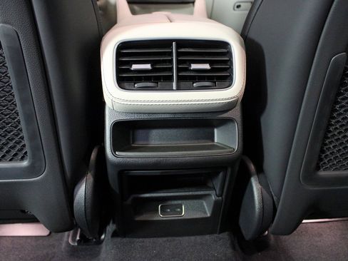 Certified 2026 Mercedes-Benz GLE 53 AMG GLE 53 AMG image 31