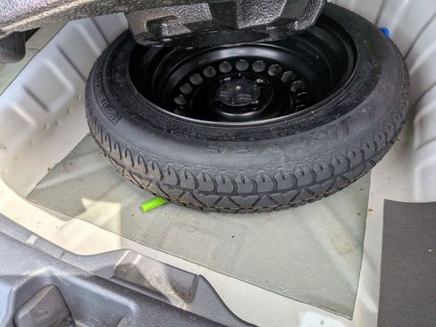 Used 2020 Nissan Kicks SR w/ SR Premium Package image 29