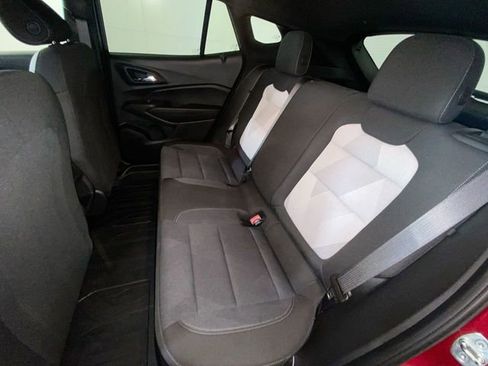 Used 2024 Chevrolet Trax RS w/ Driver Confidence Package FWD image 13