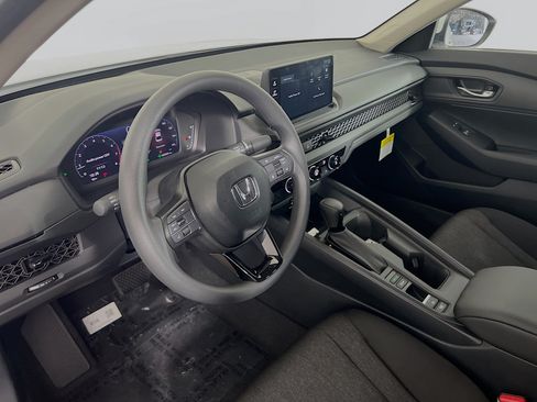 New 2026 Honda Accord LX image 9