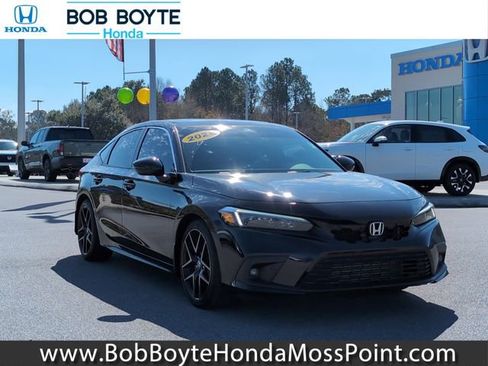 Used 2024 Honda Civic Sport Touring image 1